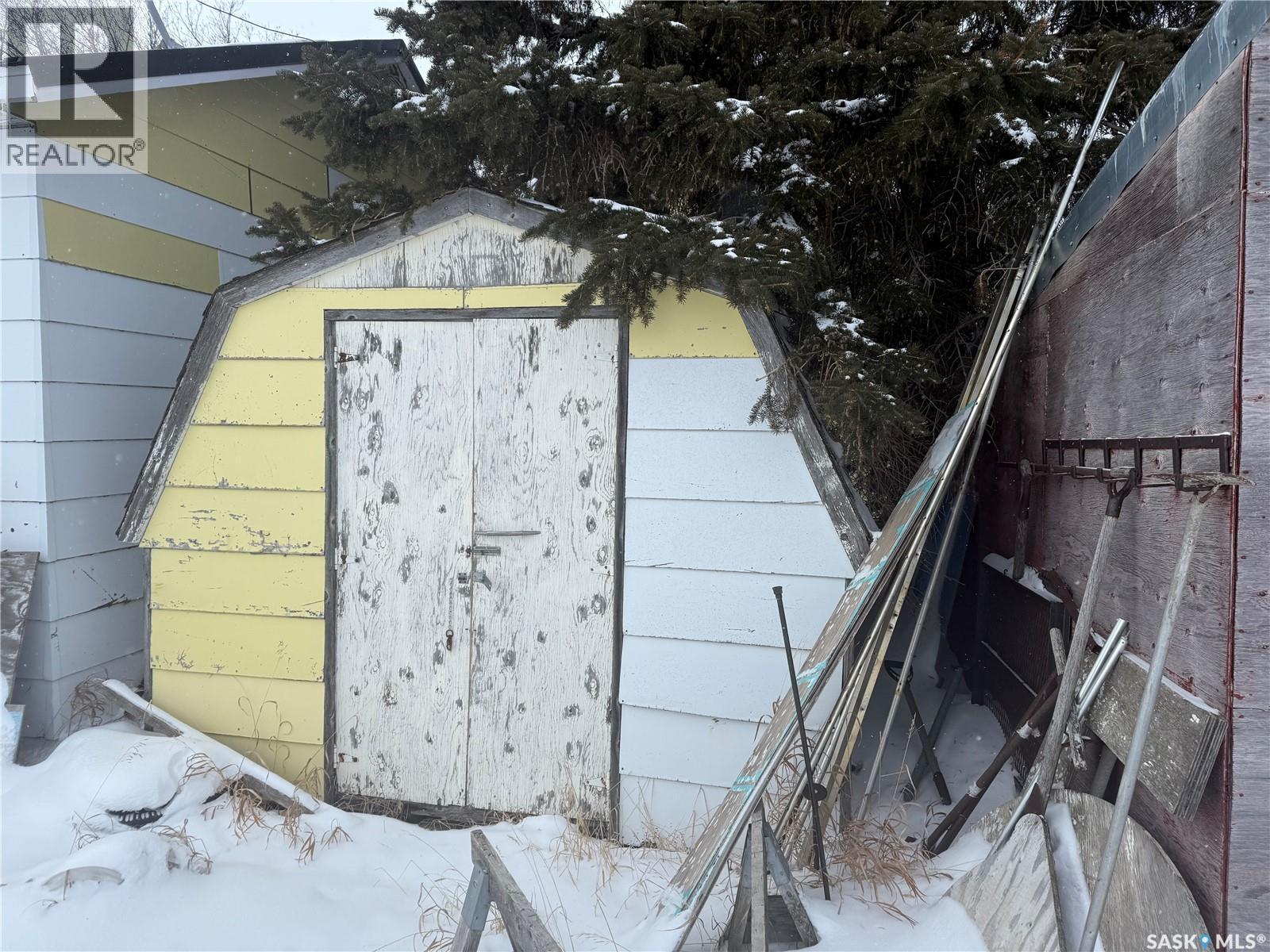 . Railway Avenue, Gladmar, SK - Outdoor With Exterior