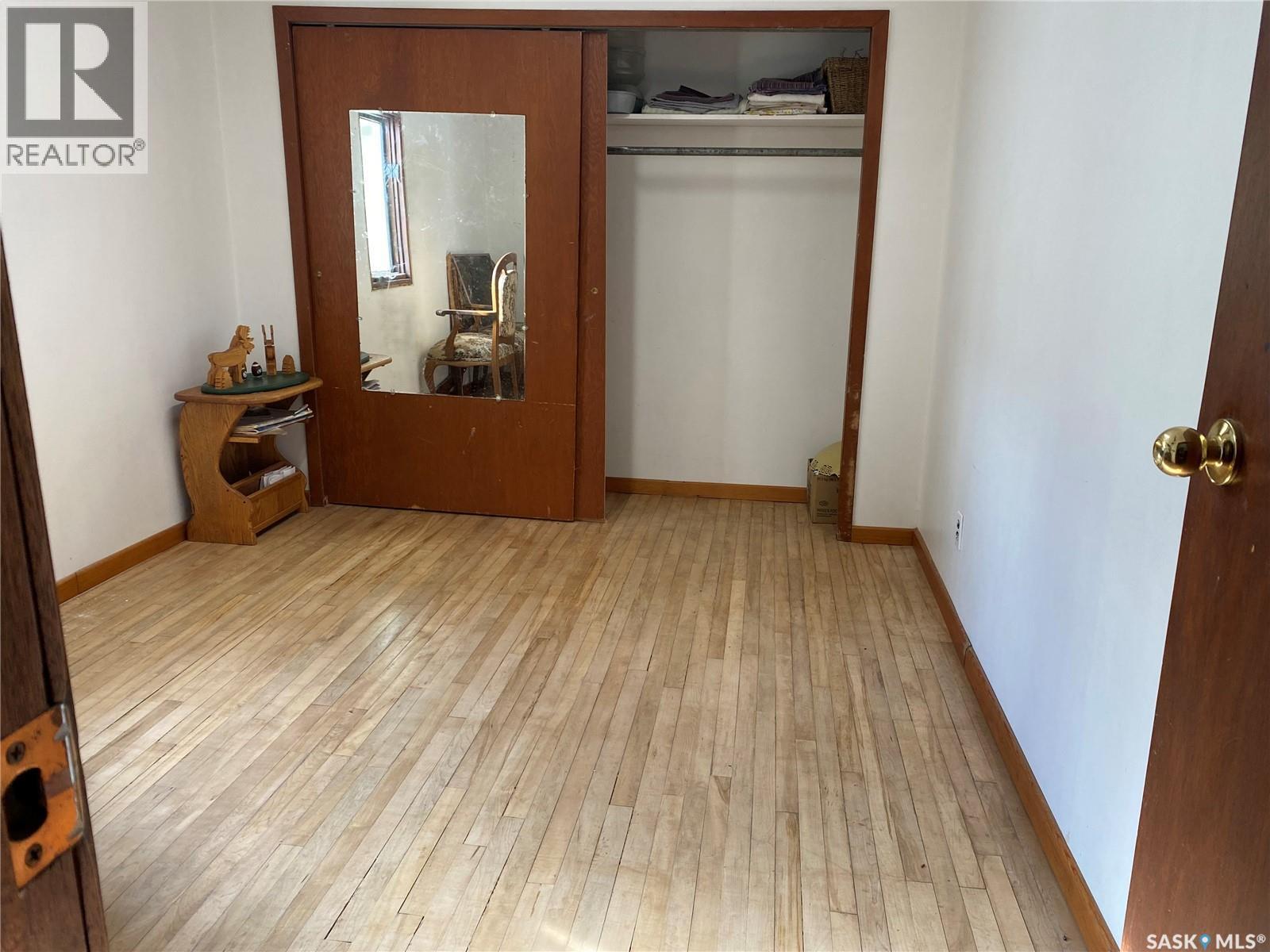 . Railway Avenue, Gladmar, SK - Indoor Photo Showing Other Room