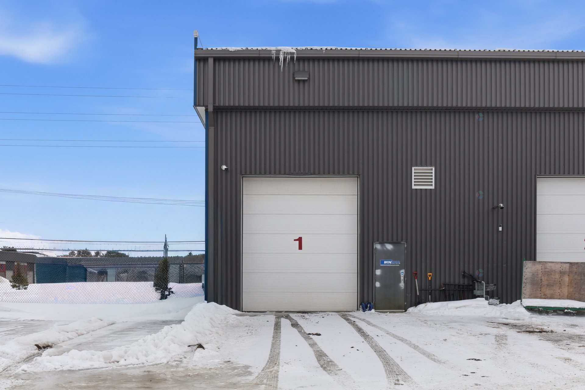 Garage - 1-319 Ch. Industriel, Gatineau (Gatineau), QC - Outdoor With Exterior