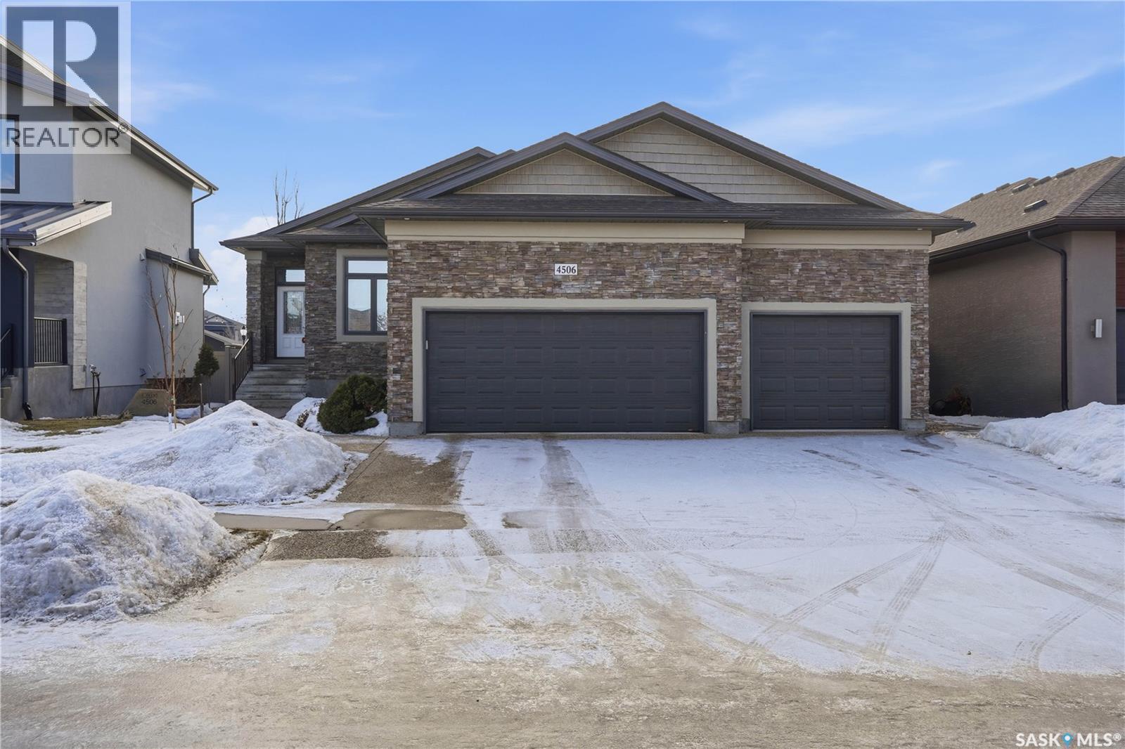 4506 Sandpiper Crescent E, Regina, SK - Outdoor