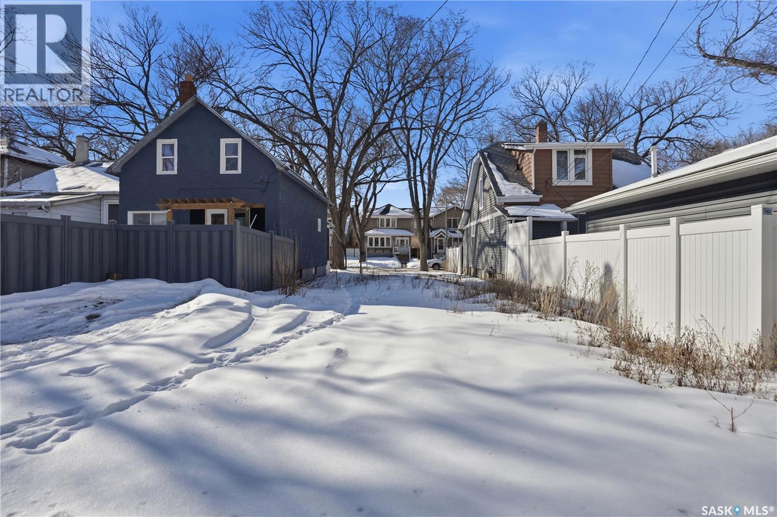 2305 Quebec Street, Regina, SK