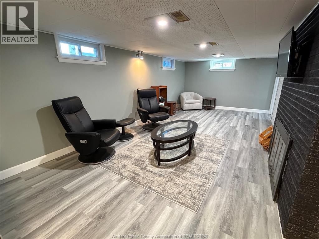858 Laporte, Windsor, ON - Indoor Photo Showing Basement