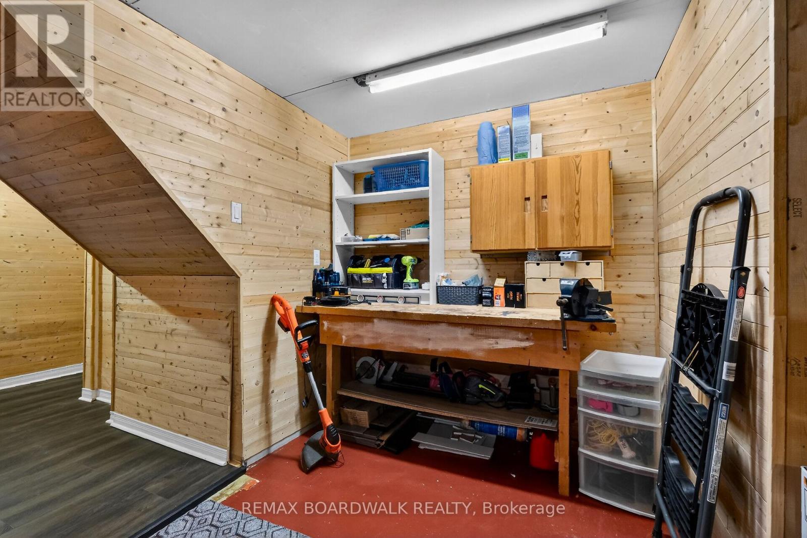2462 Tupper Avenue, Ottawa, ON - Indoor Photo Showing Other Room
