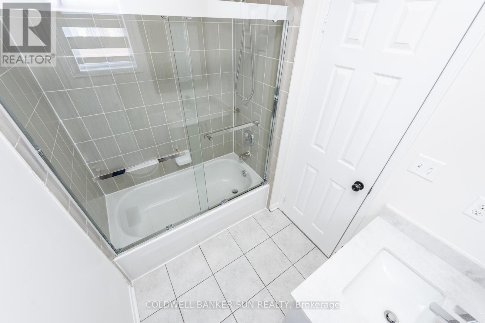 13 Travis Crescent, Brampton, ON - Indoor Photo Showing Bathroom