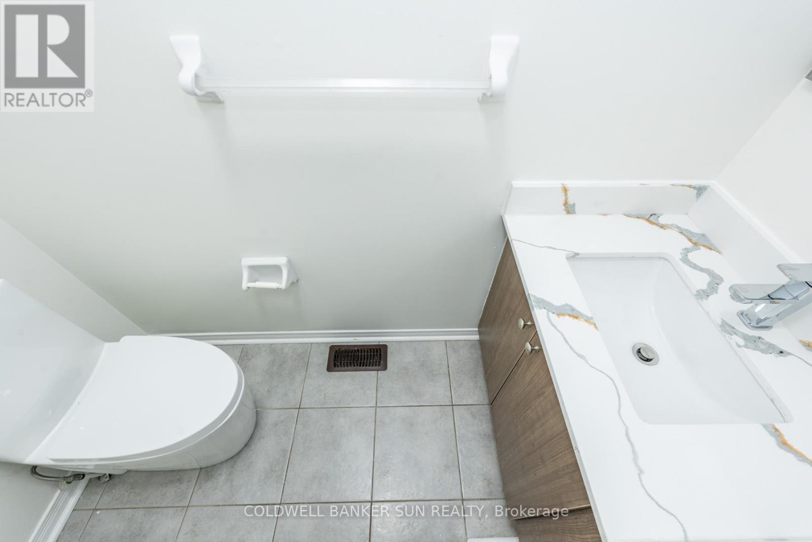 13 Travis Crescent, Brampton, ON - Indoor Photo Showing Bathroom