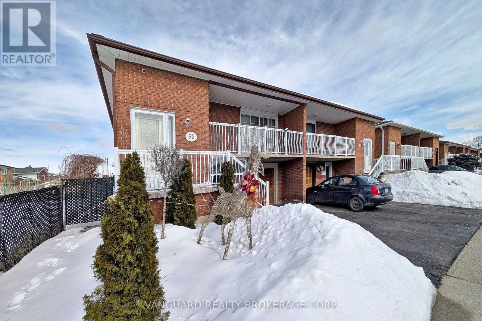 92 Skelton Boulevard, Brampton, ON - Outdoor