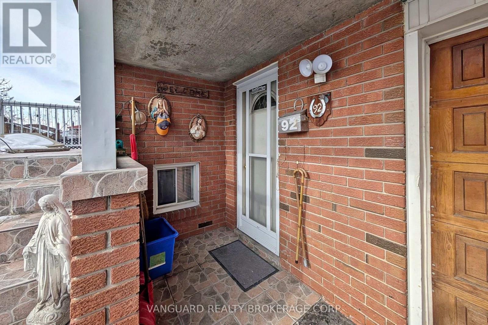 92 Skelton Boulevard, Brampton, ON - Outdoor With Exterior