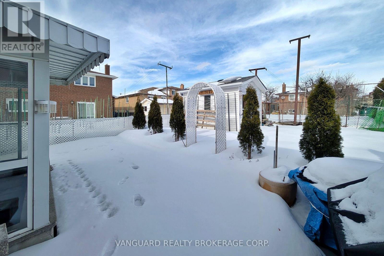 92 Skelton Boulevard, Brampton, ON - Outdoor