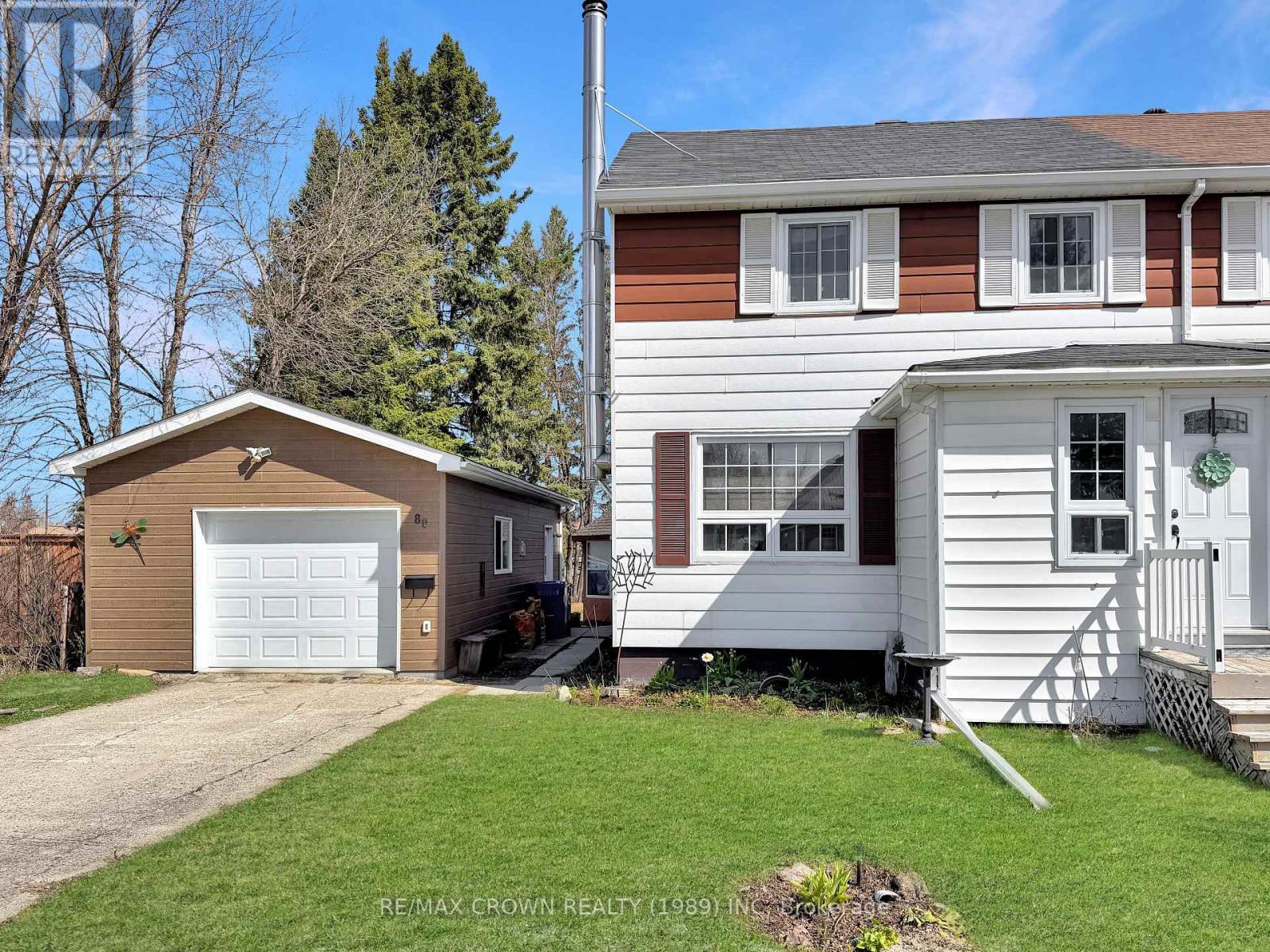 89 Devonshire Street, Kapuskasing, ON - Outdoor