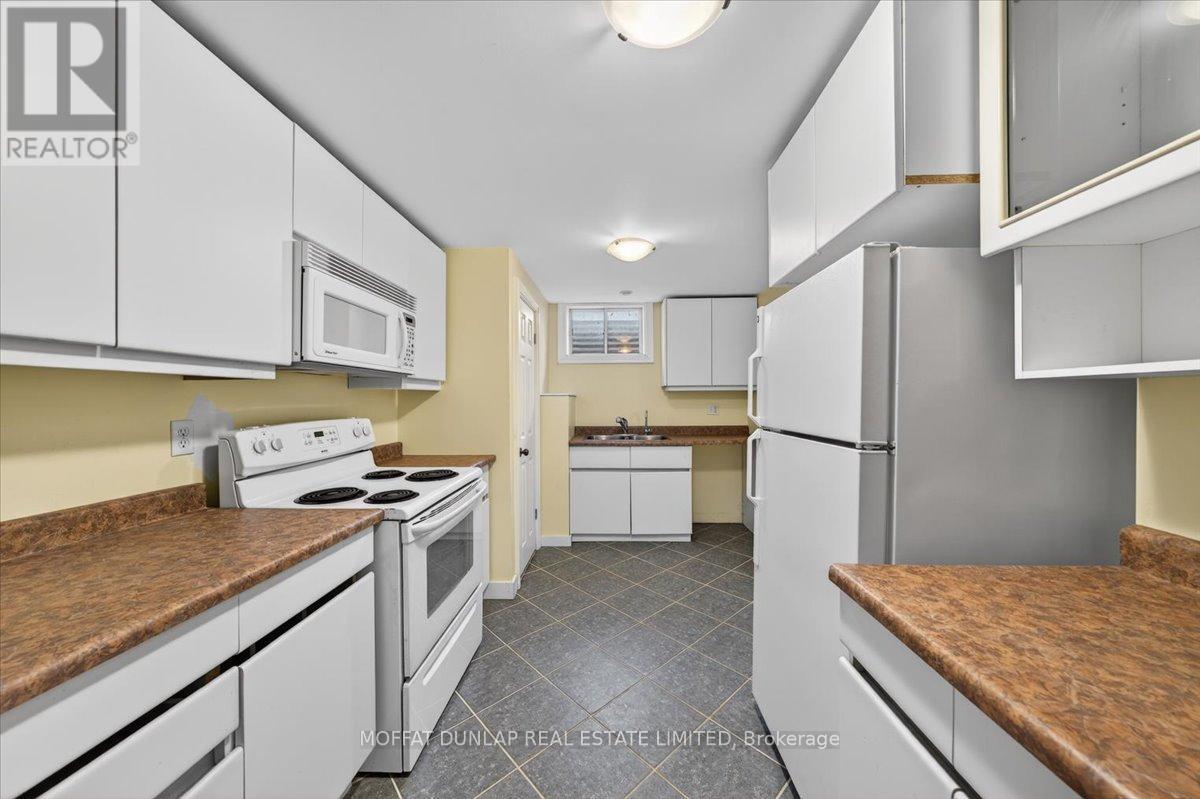 6952 Second Line, New Tecumseth, ON - Indoor Photo Showing Kitchen