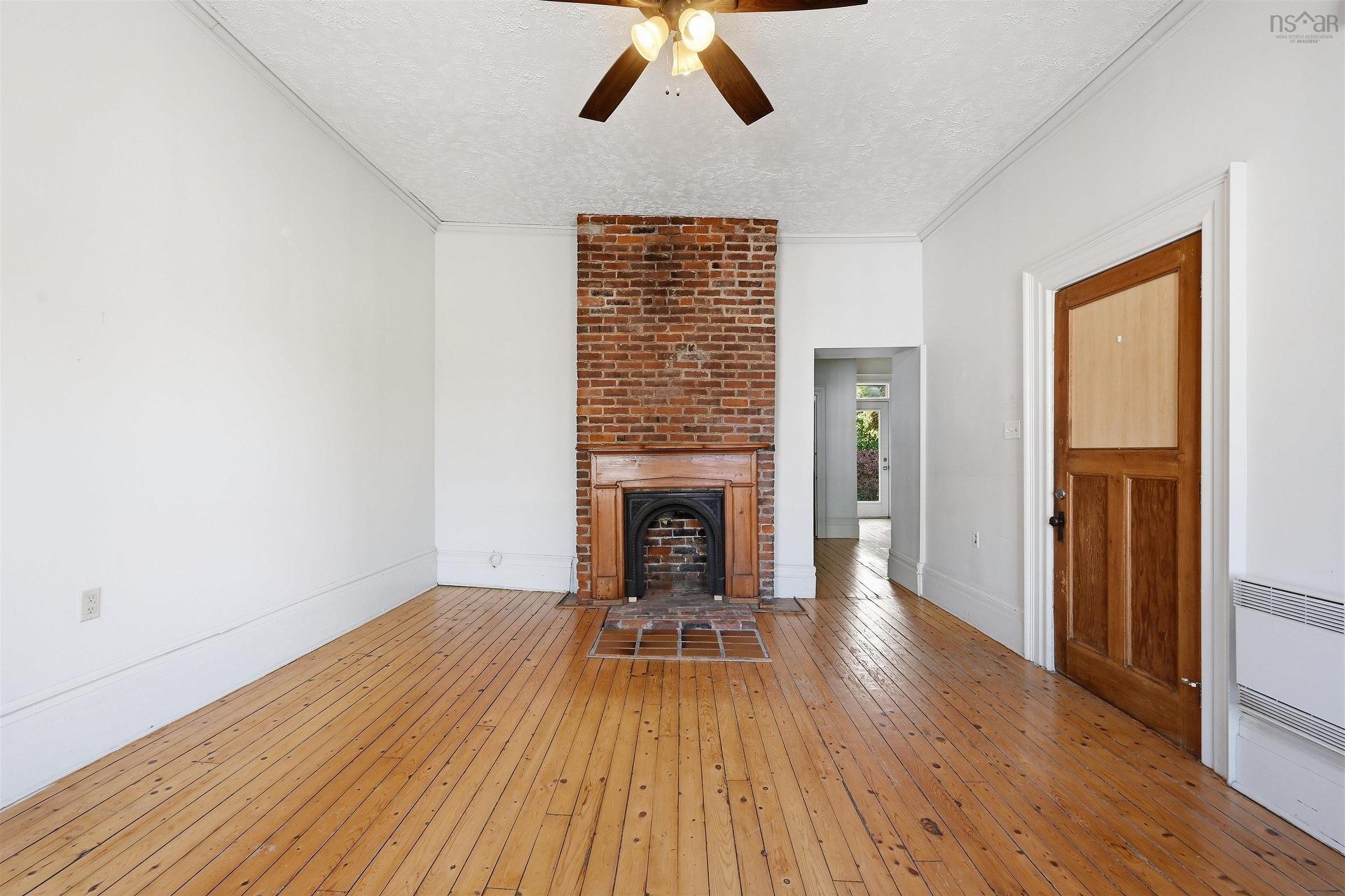 2048 Creighton Street, Halifax, NS