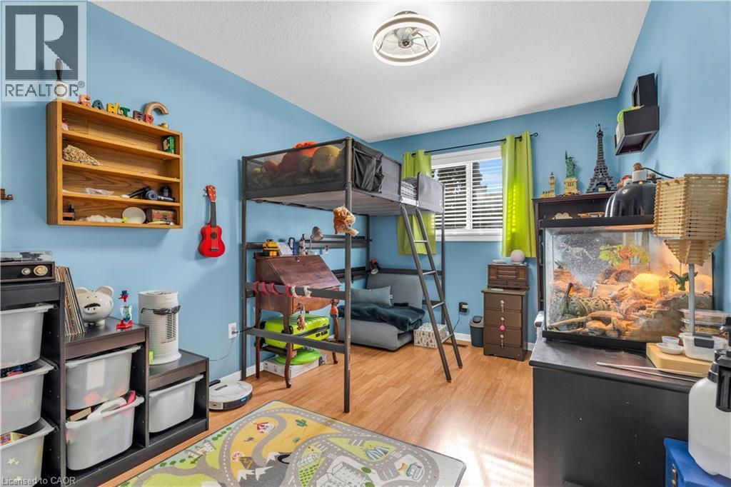 99 Lynden Circle, Georgetown, ON - Indoor