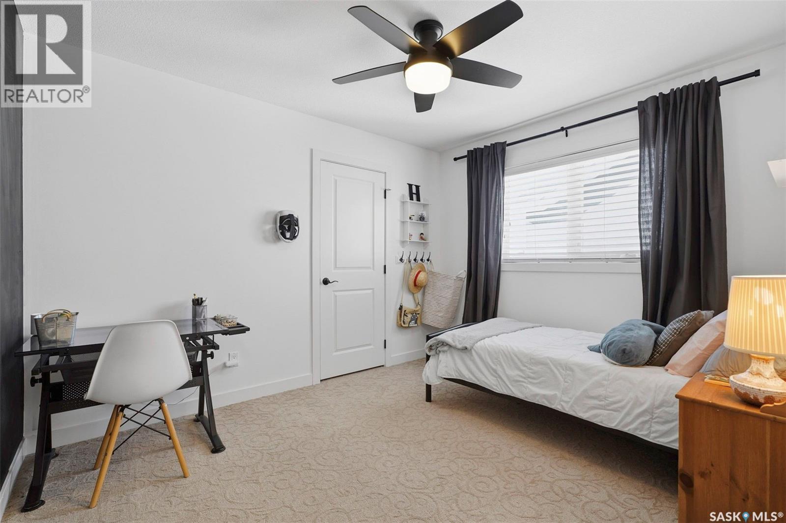 516 Atton Lane, Saskatoon, SK - Indoor Photo Showing Bedroom