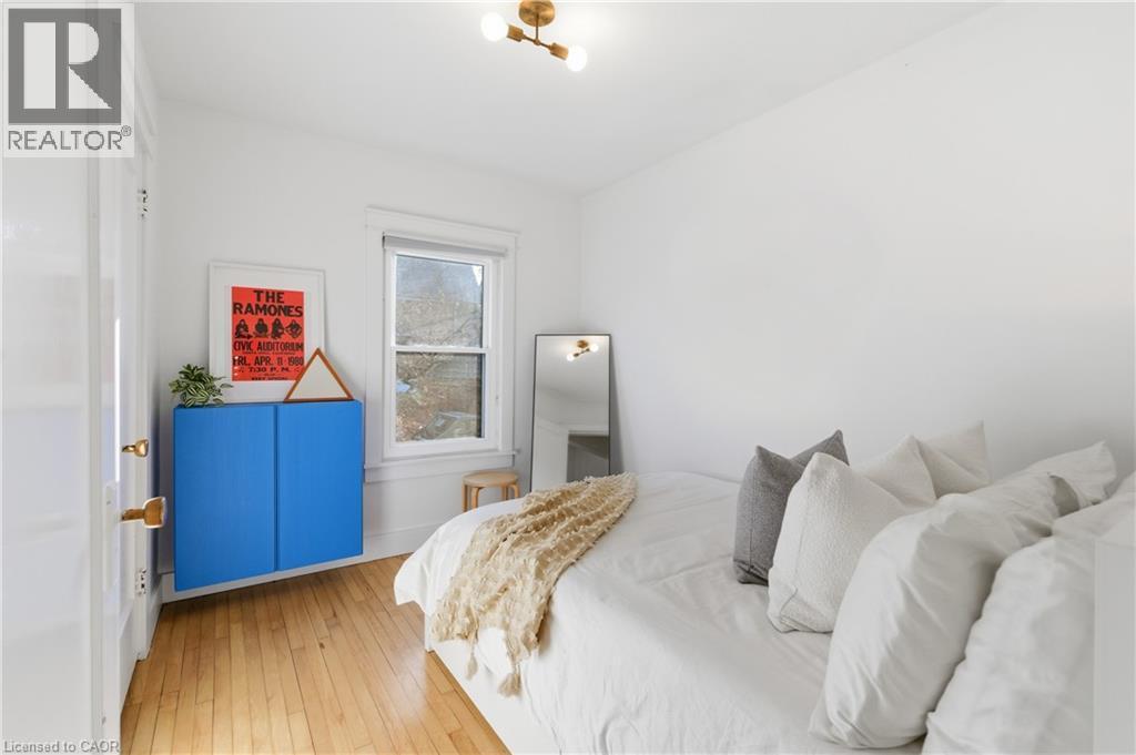 Main floor Bedroom 3 - 73 Arkell Street, Hamilton, ON - Indoor Photo Showing Bedroom