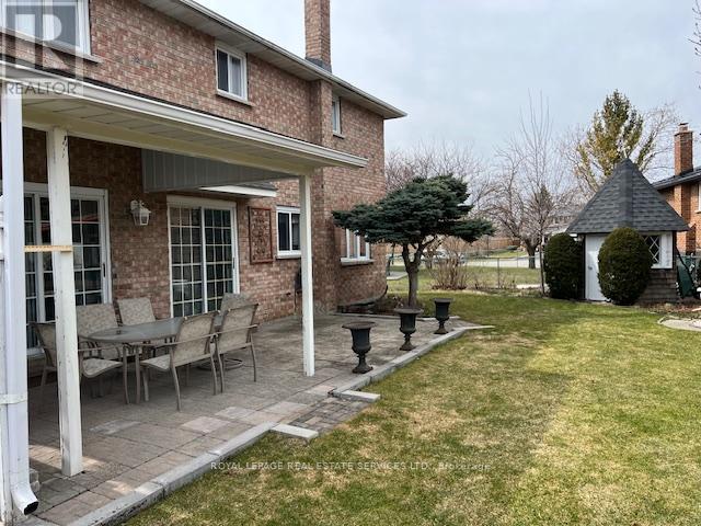 4085 Twine Crescent, Mississauga, ON - Outdoor With Deck Patio Veranda