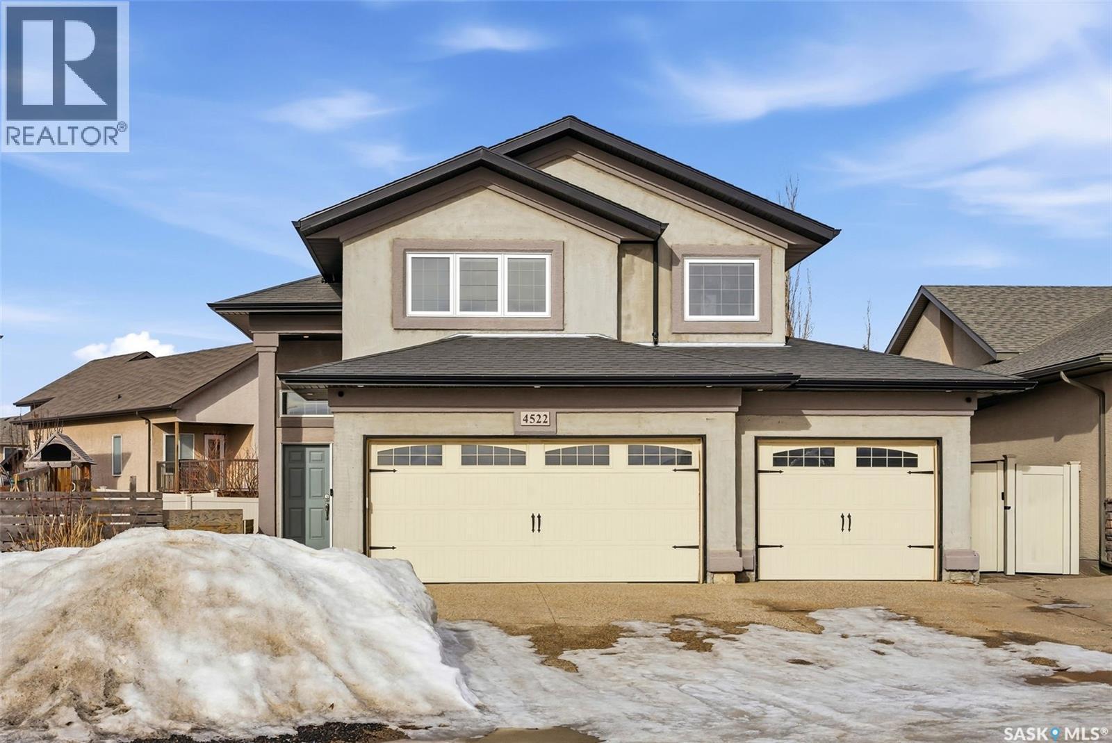 4522 Brass Crescent, Regina, SK - Outdoor