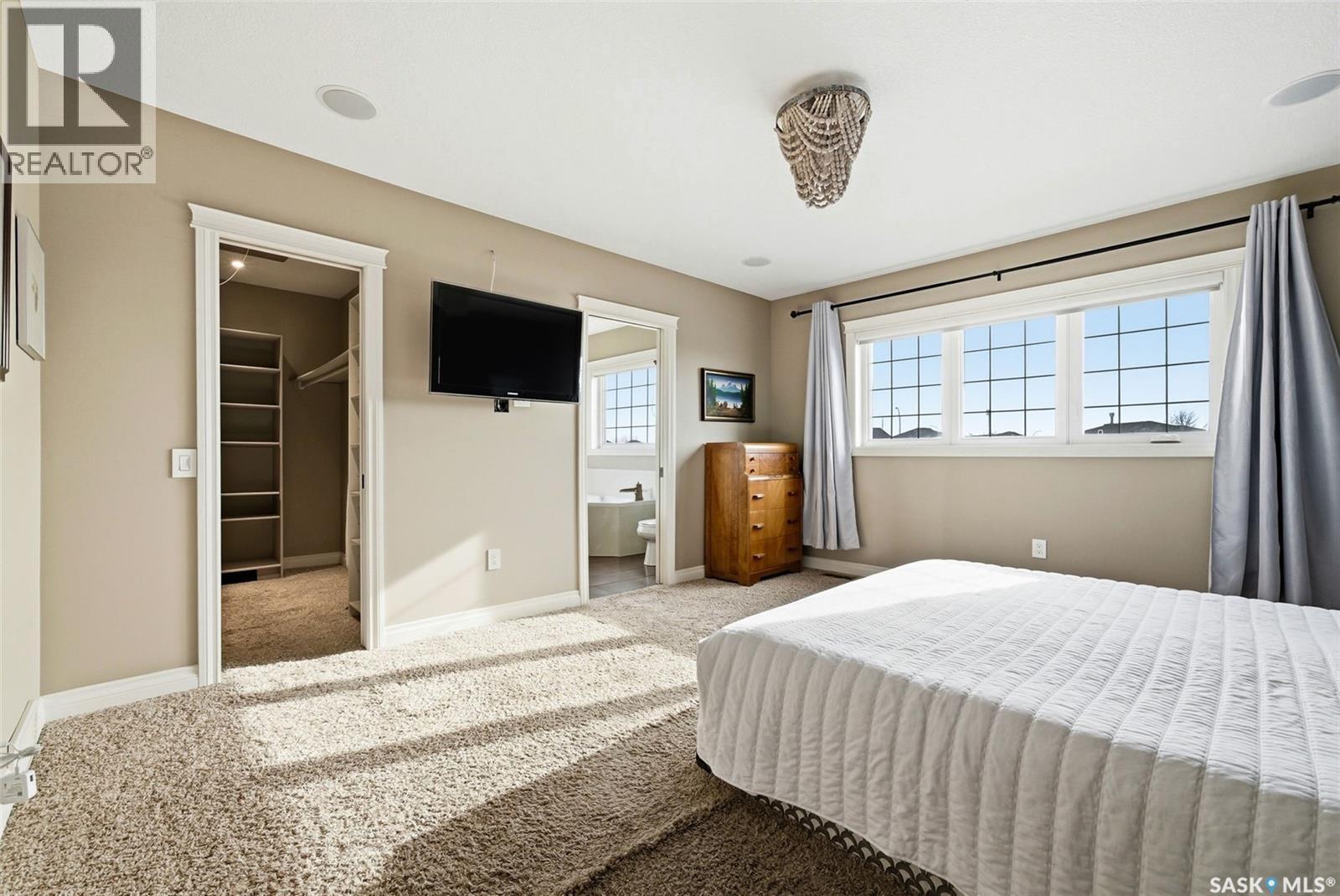 4522 Brass Crescent, Regina, SK - Indoor Photo Showing Bedroom