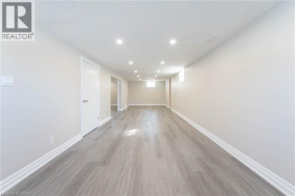 153 Sugar Maple Street, Kitchener, ON - Indoor Photo Showing Other Room