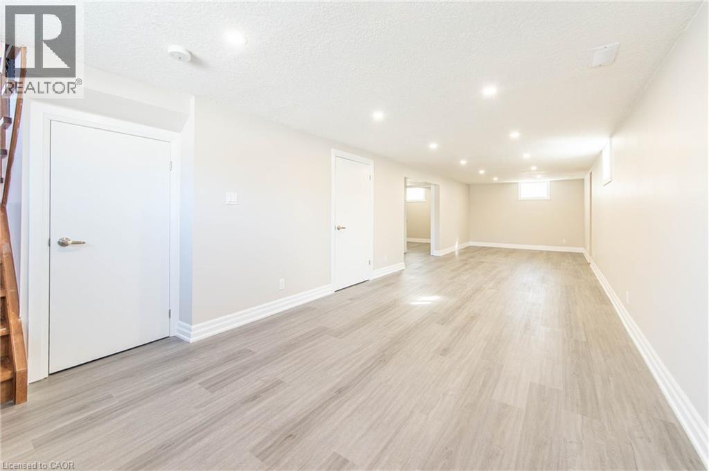 153 Sugar Maple Street, Kitchener, ON - Indoor Photo Showing Other Room