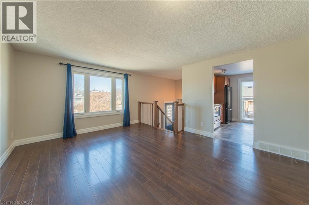 153 Sugar Maple Street, Kitchener, ON - Indoor