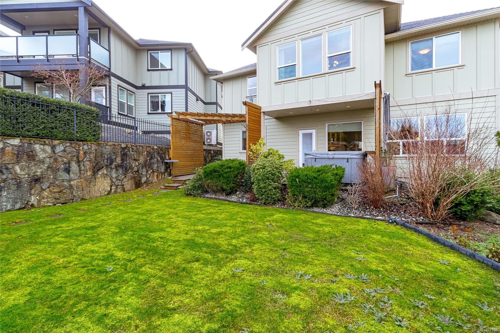 2344 Nicklaus Dr, Langford, BC