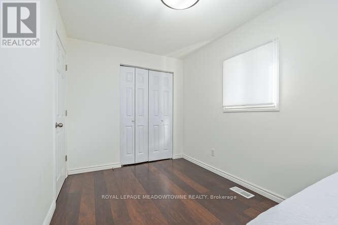 284 Ivon Avenue, Hamilton, ON - Indoor Photo Showing Other Room