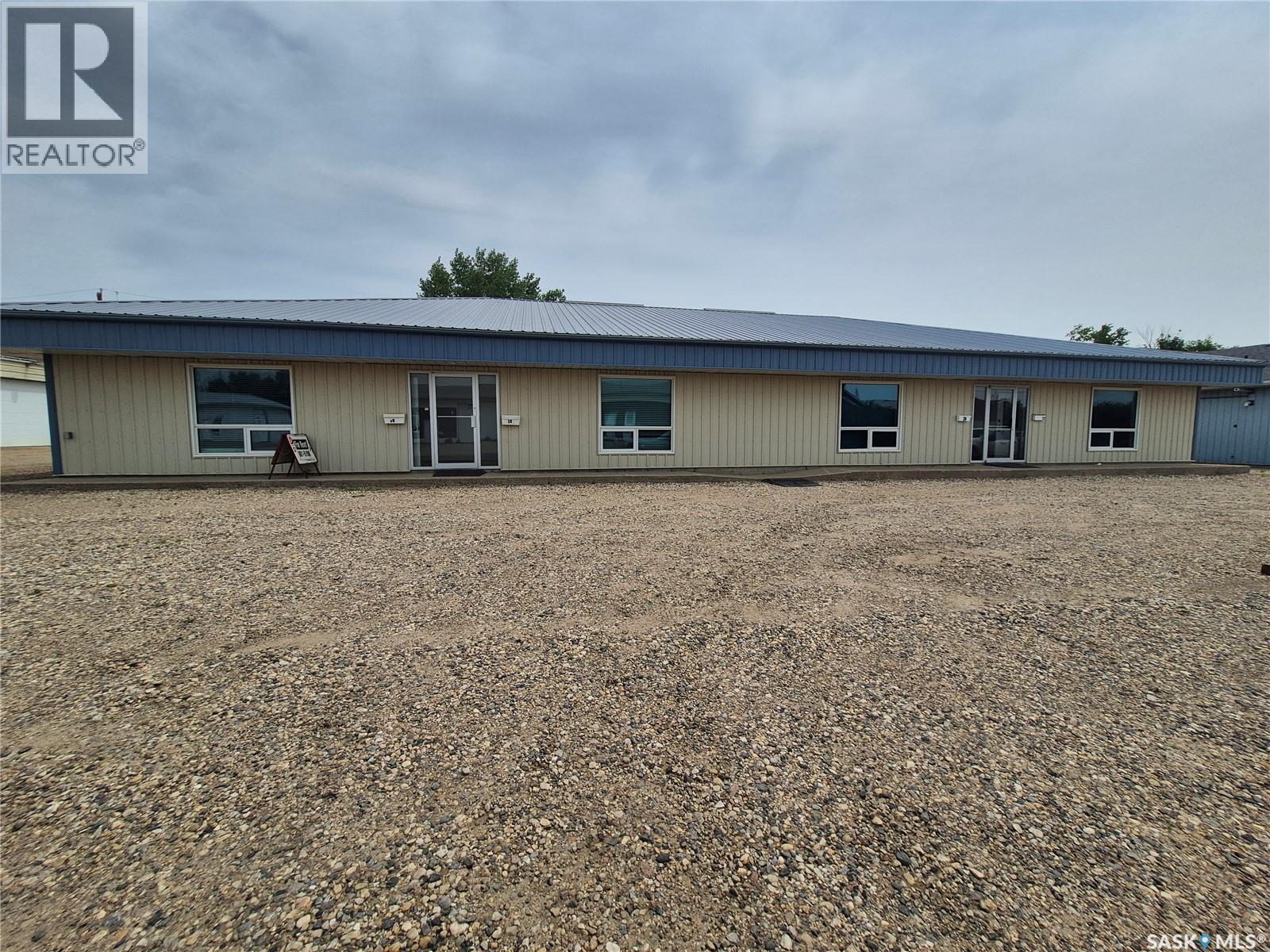 24 12Th Street Ne, Weyburn, SK