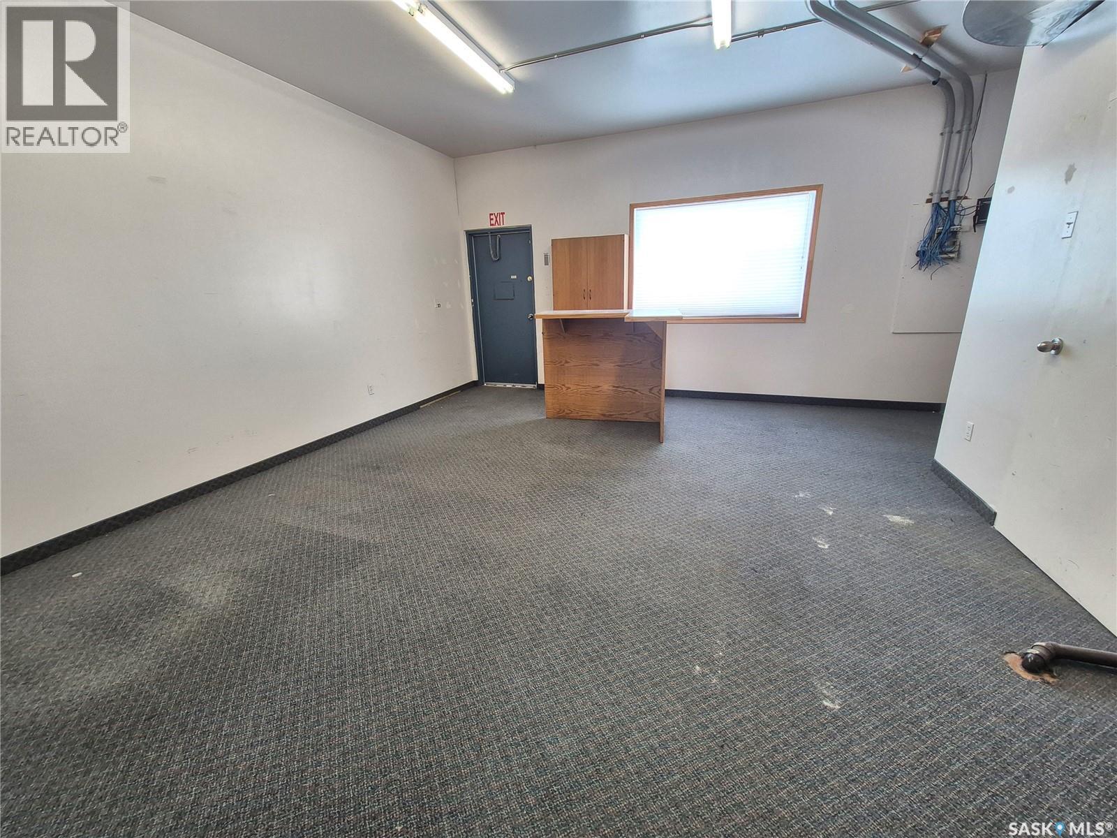 24 12Th Street Ne, Weyburn, SK