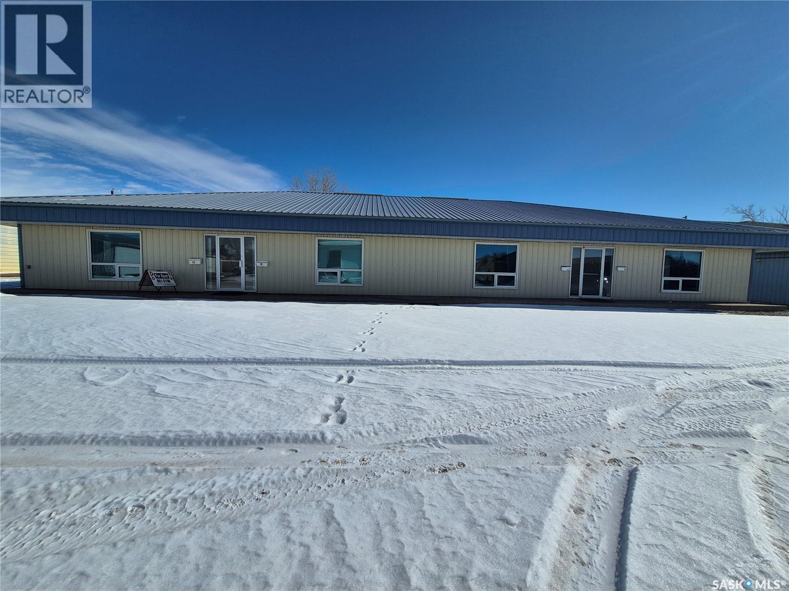 24 12Th Street Ne, Weyburn, SK