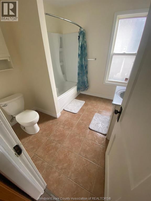 1231 Windsor, Windsor, ON - Indoor