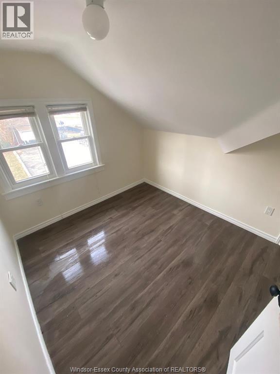1231 Windsor, Windsor, ON - Indoor Photo Showing Other Room