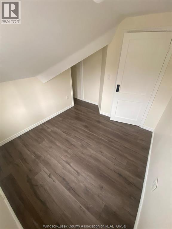 1231 Windsor, Windsor, ON - Indoor Photo Showing Other Room
