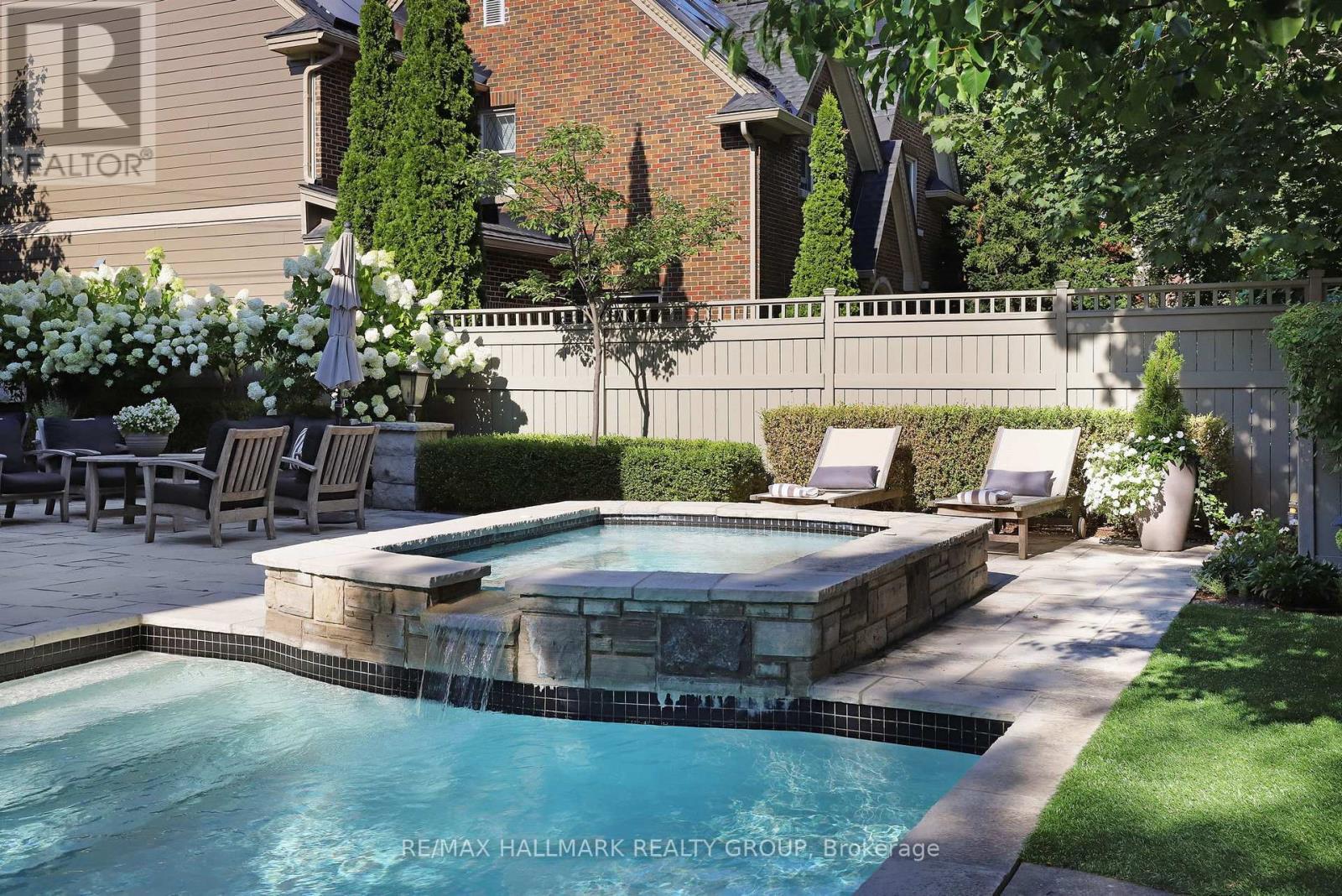 525 Piccadilly Avenue, Ottawa, ON - Outdoor With In Ground Pool With Deck Patio Veranda