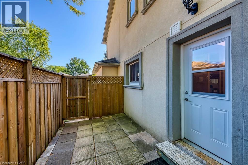 5281 Cindy Lane, Burlington, ON - Outdoor With Exterior