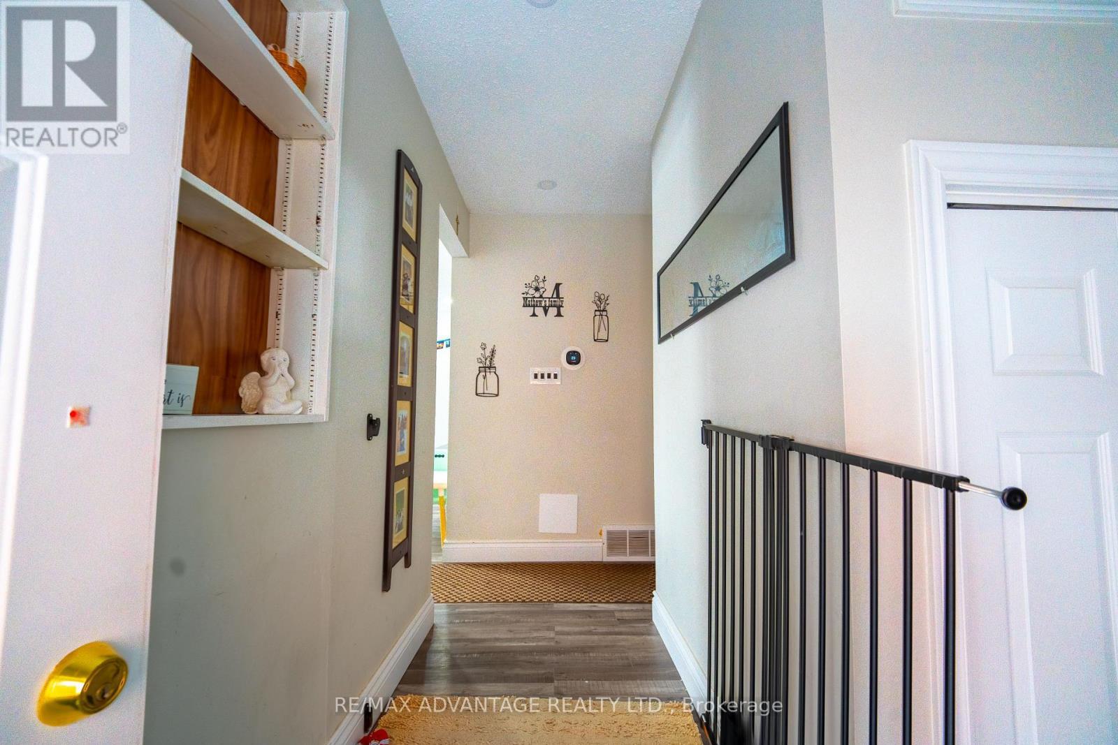 46 Forest Road, Cambridge, ON - Indoor Photo Showing Other Room