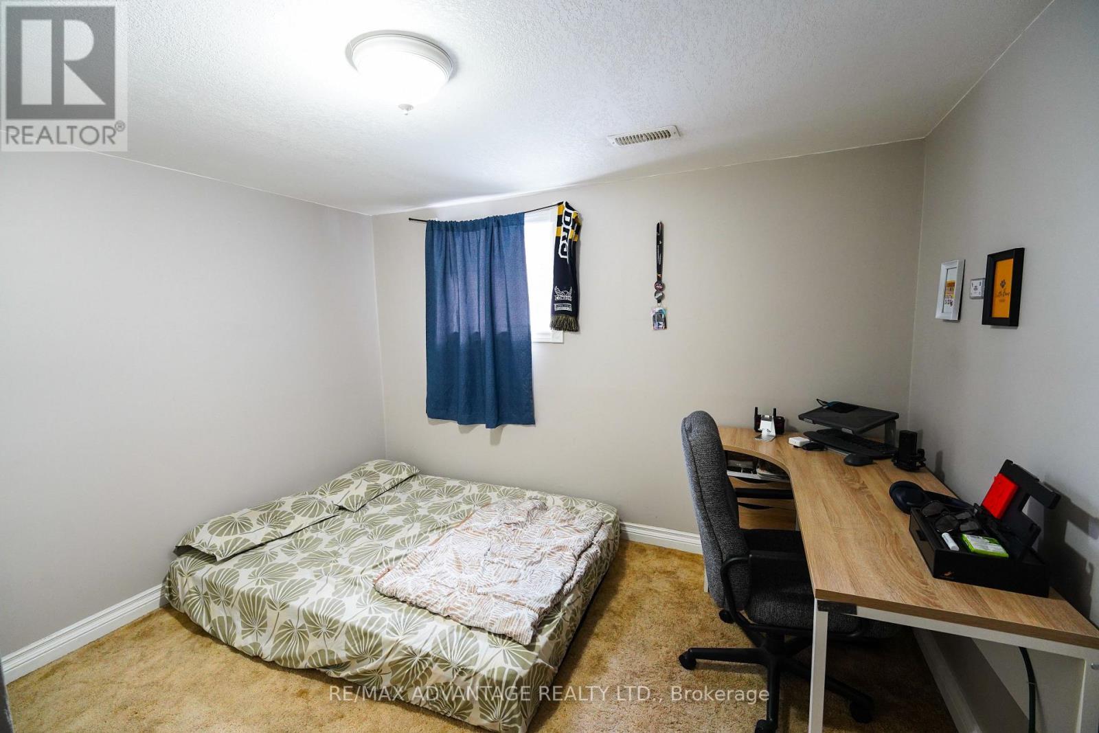 46 Forest Road, Cambridge, ON - Indoor Photo Showing Bedroom