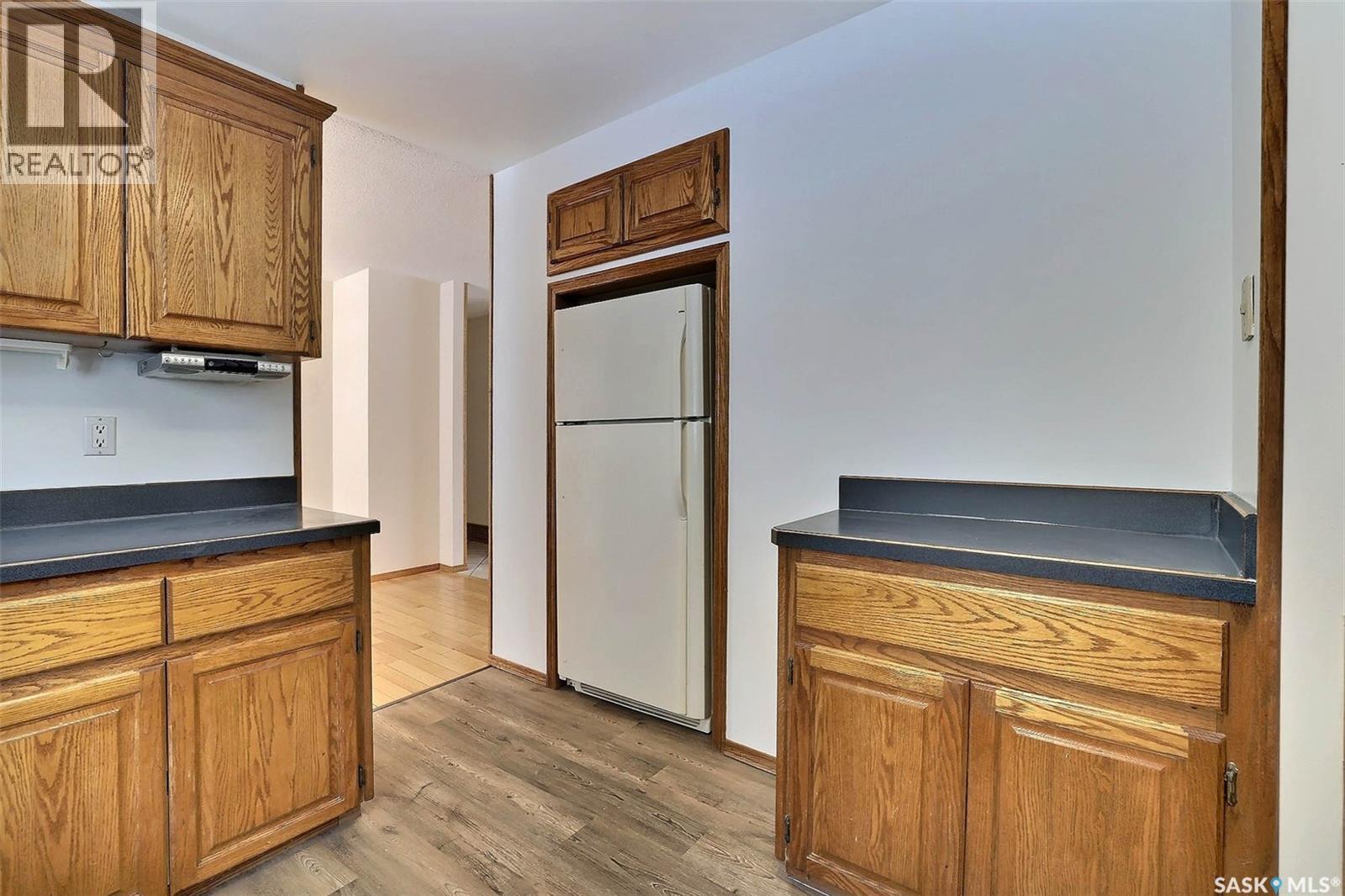 14 Deergrove Crescent, Regina, SK - Indoor Photo Showing Kitchen