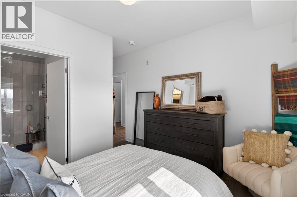 16 Markle Crescent Unit# 509, Ancaster, ON - Indoor Photo Showing Bedroom