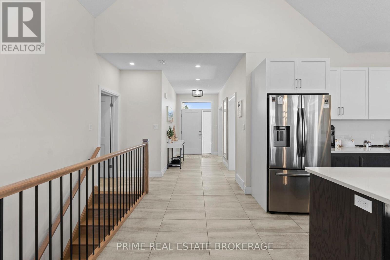 15 Compass Trail, Central Elgin, ON - Indoor