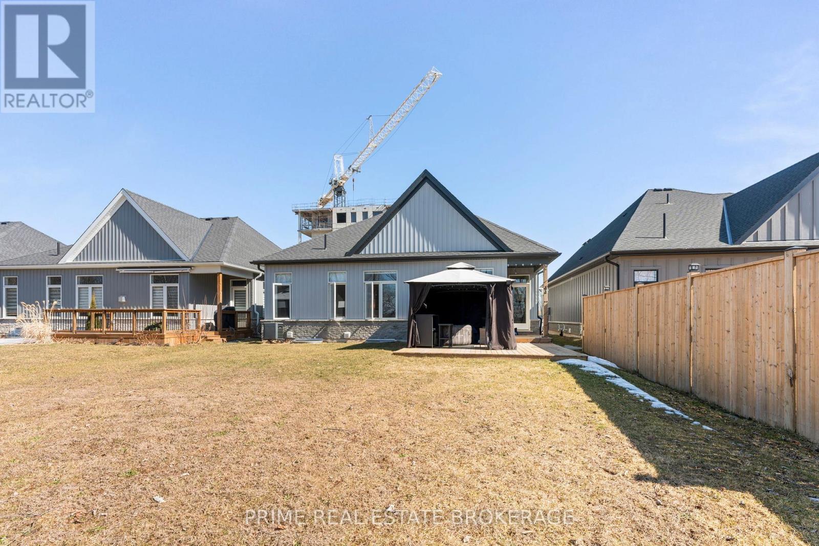 15 Compass Trail, Central Elgin, ON - Outdoor