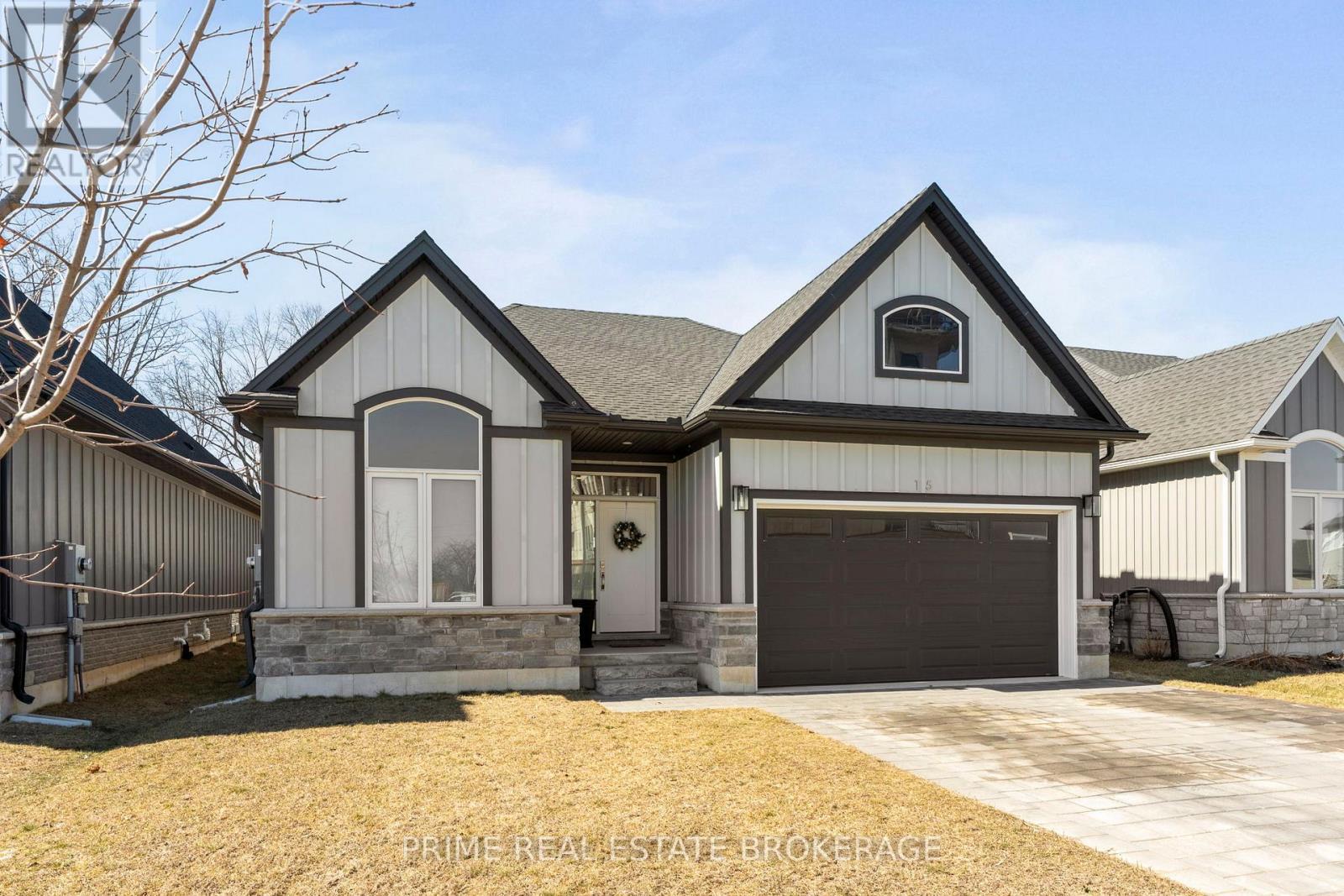 15 Compass Trail, Central Elgin, ON - Outdoor