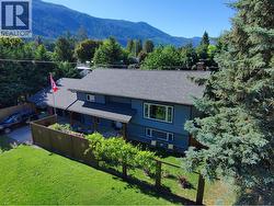 303 DELANY Avenue Slocan, BC V0G 2C0