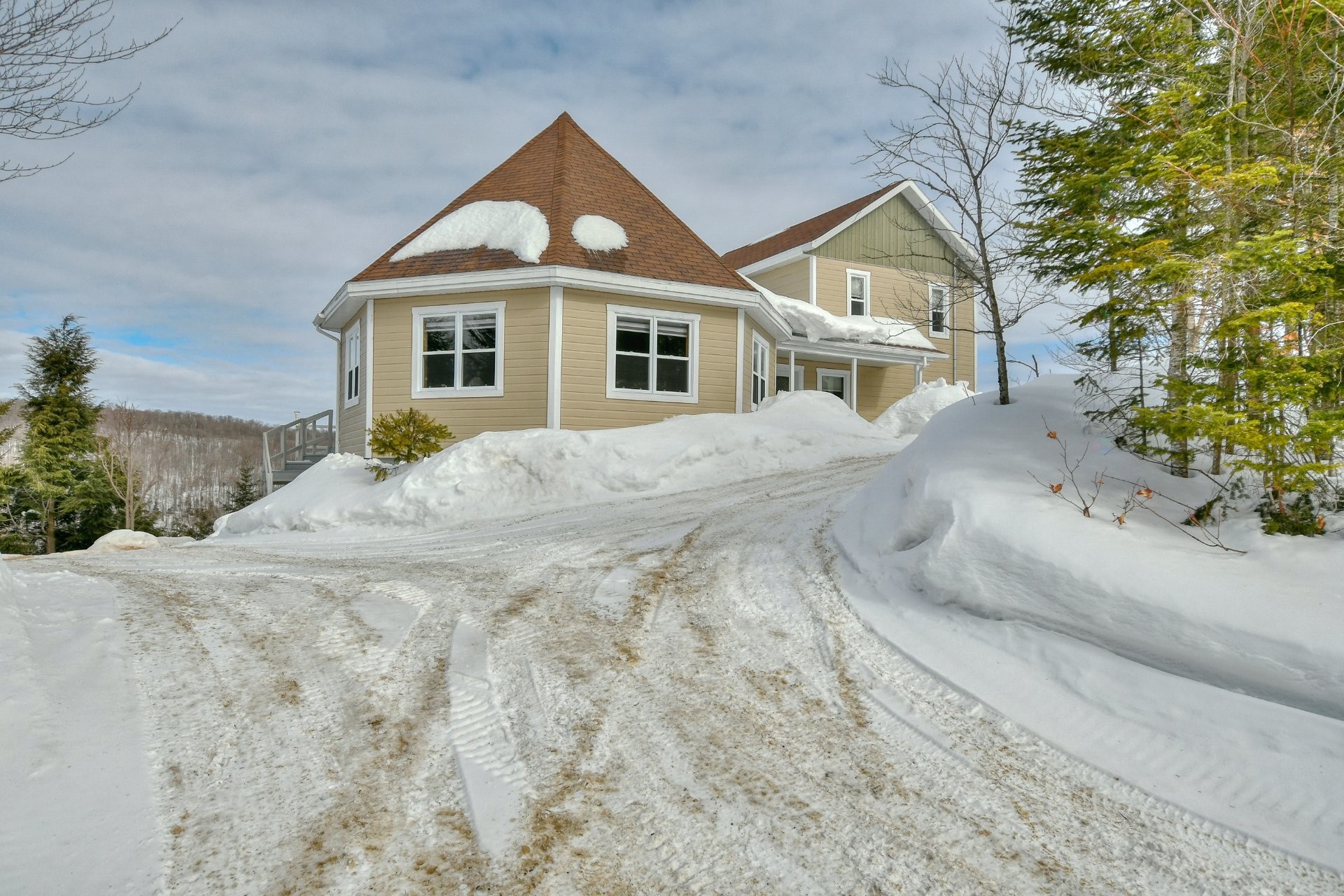 Façade - 178 15E Avenue, Saint-Adolphe-D'Howard, QC - Outdoor With Facade