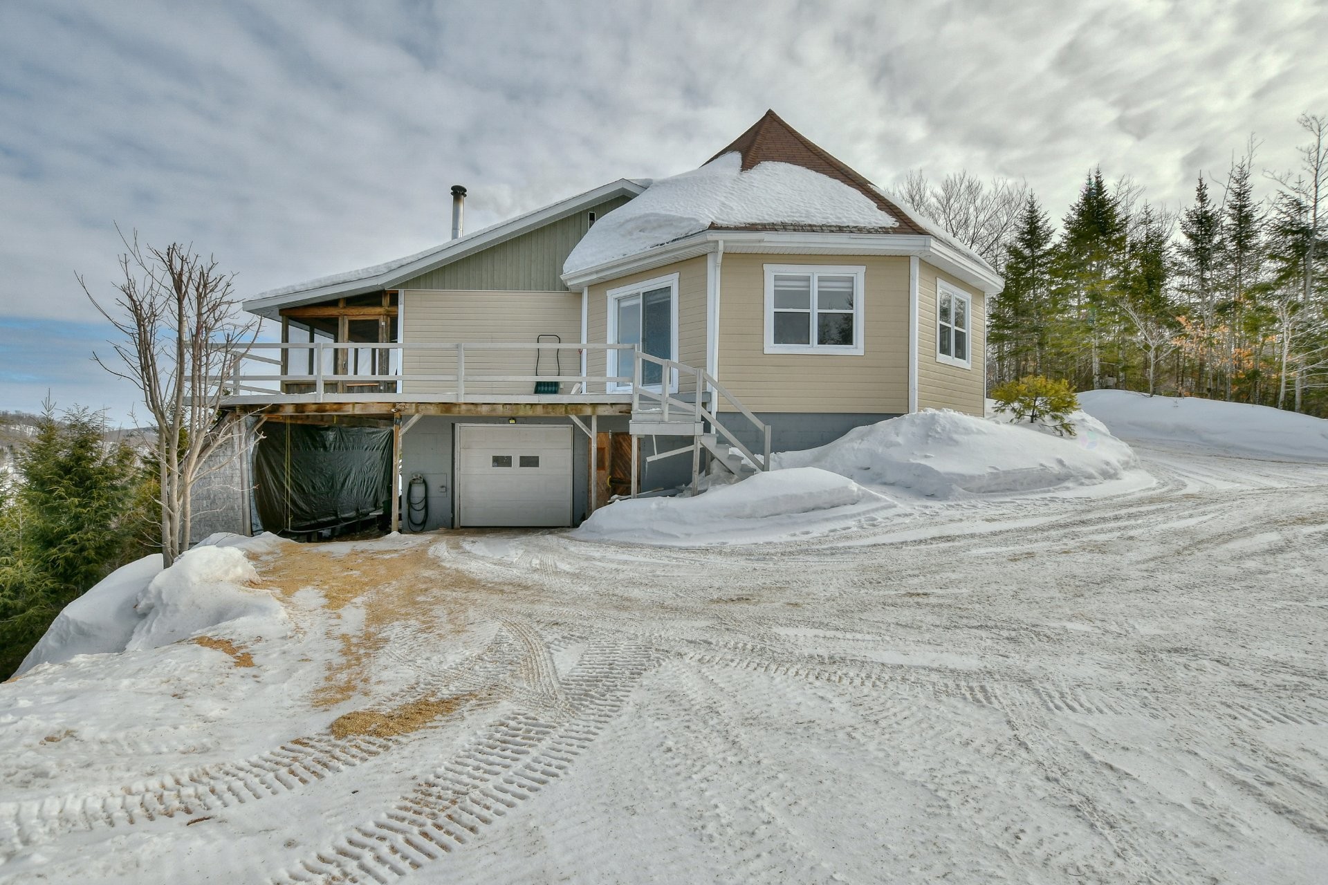 Garage - 178 15E Avenue, Saint-Adolphe-D'Howard, QC - Outdoor