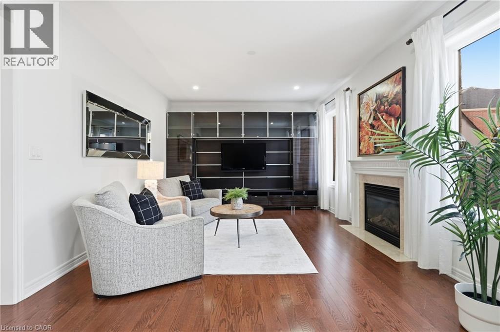 3071 Jenn Avenue, Burlington, ON - Indoor Photo Showing Living Room With Fireplace
