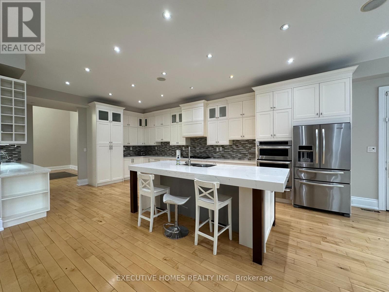 2613 Fifth Line W, Mississauga, ON - Indoor