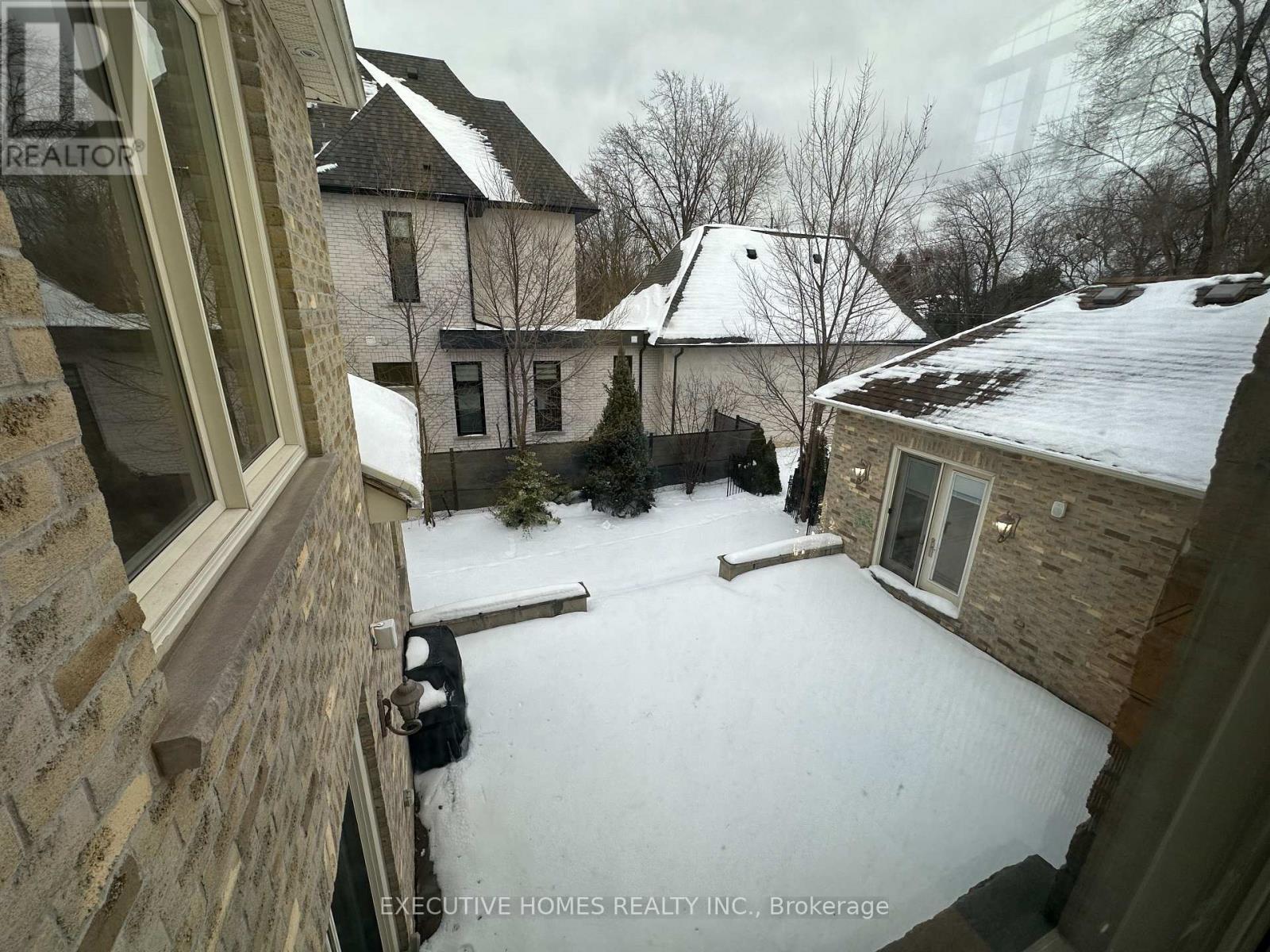 2613 Fifth Line W, Mississauga, ON - Outdoor