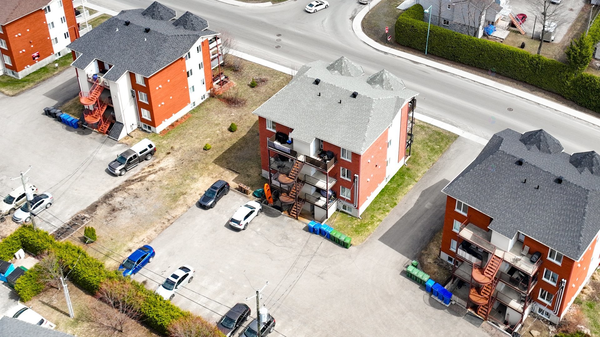 Aerial View - 8-990 Rue Melançon, Saint-Jérôme, QC - Outdoor