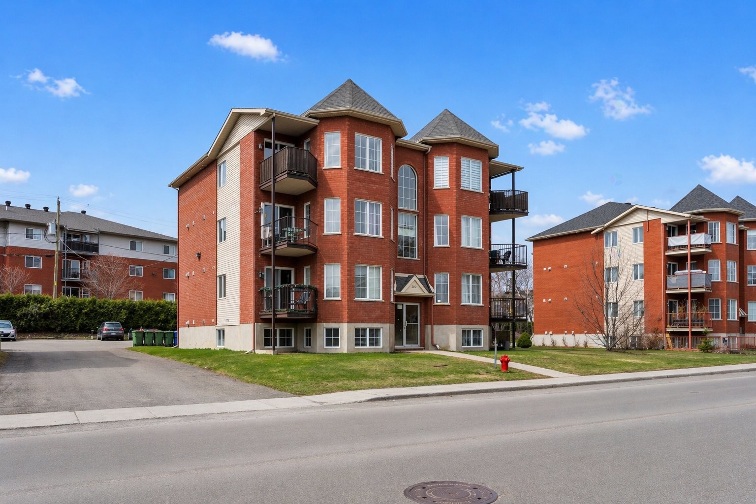 Front of Structure - 8-990 Rue Melançon, Saint-Jérôme, QC - Outdoor With Balcony With Facade