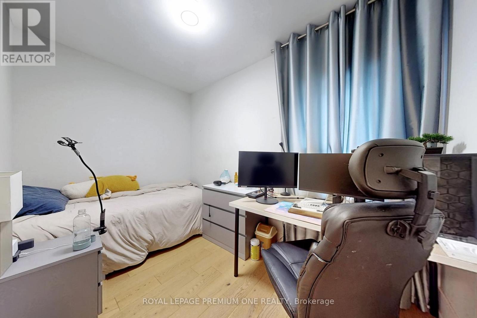 223 Manning Avenue, Toronto, ON - Indoor